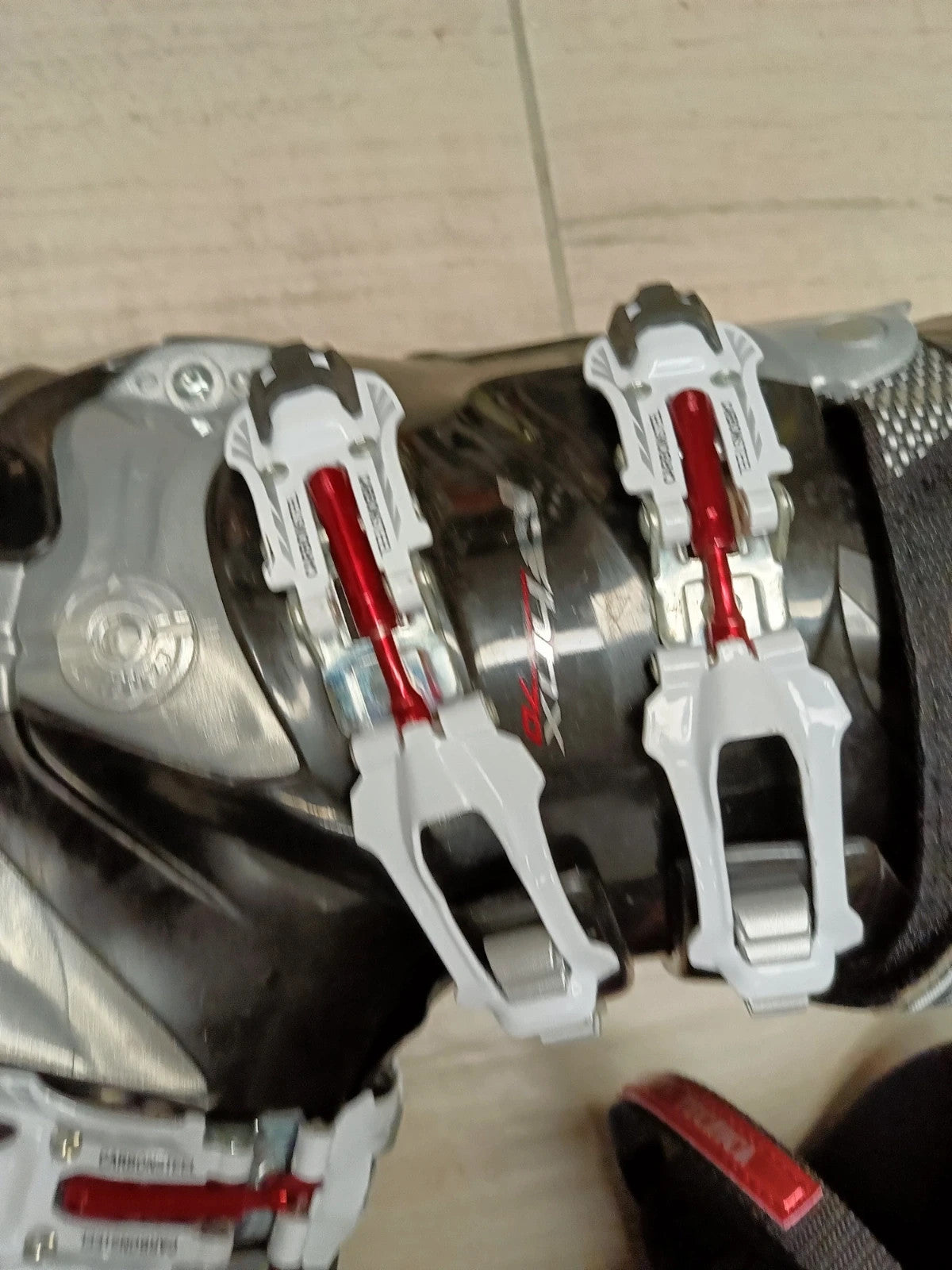 Tecnica Scarpone sci uomo numero 43-44 / 285