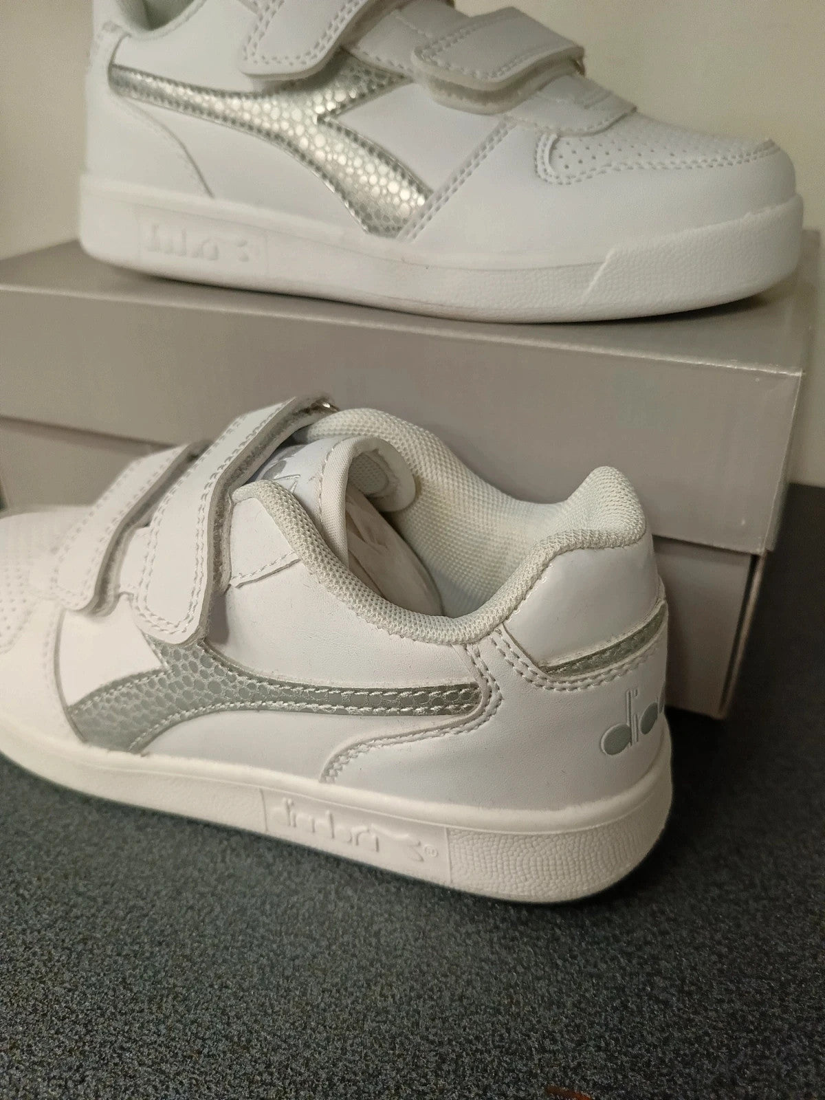 Diadora scarpe strappi bambina junior nuove n 32