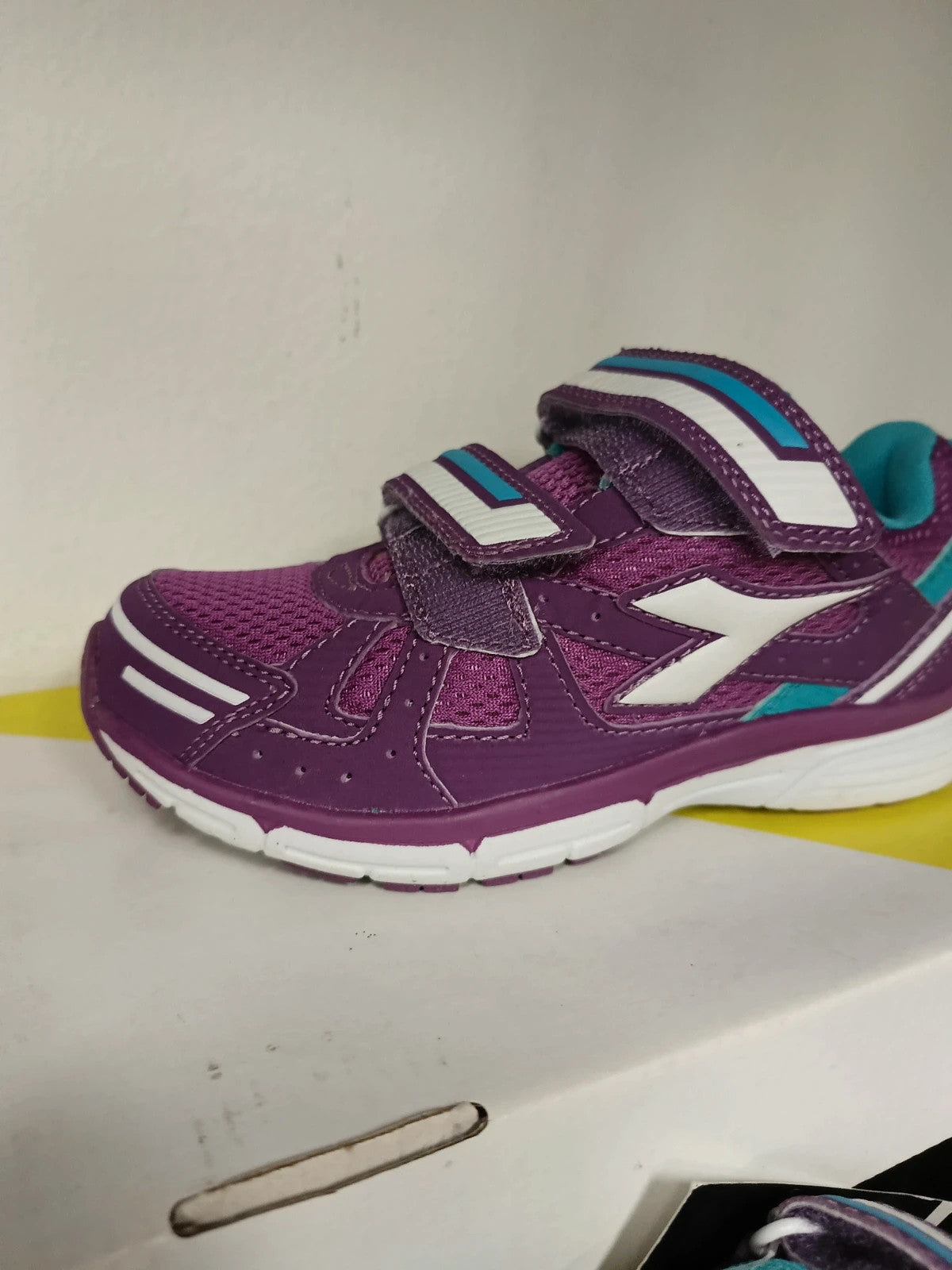 Diadora scarpe ginnastica bambina junior nuove strappi n 28