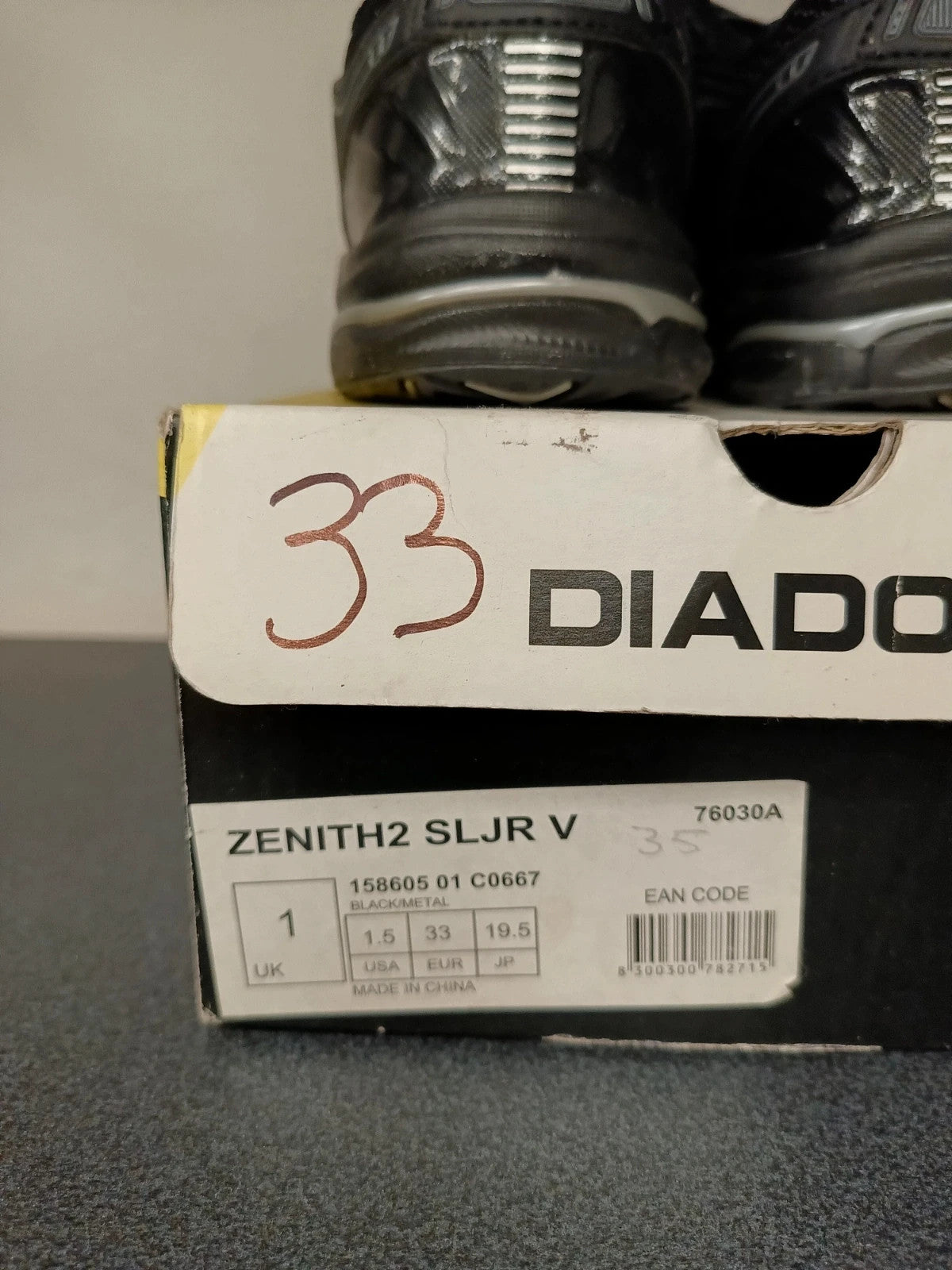 Diadora scarpe sneakers nere strappi n 33