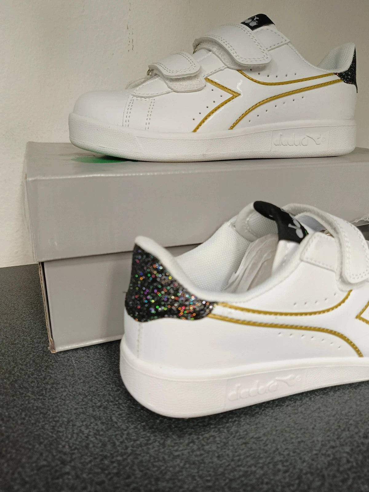 Diadora sneakers bianche strappi bambina n 32