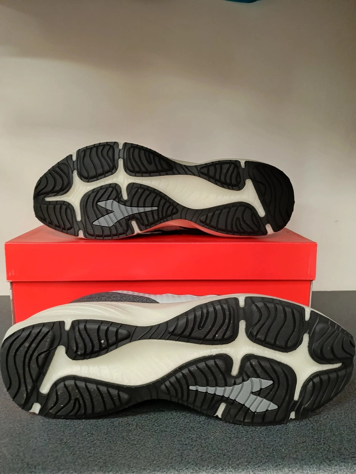 Diadora scarpe da ginnastica corsa running modello freccia uomo n 46