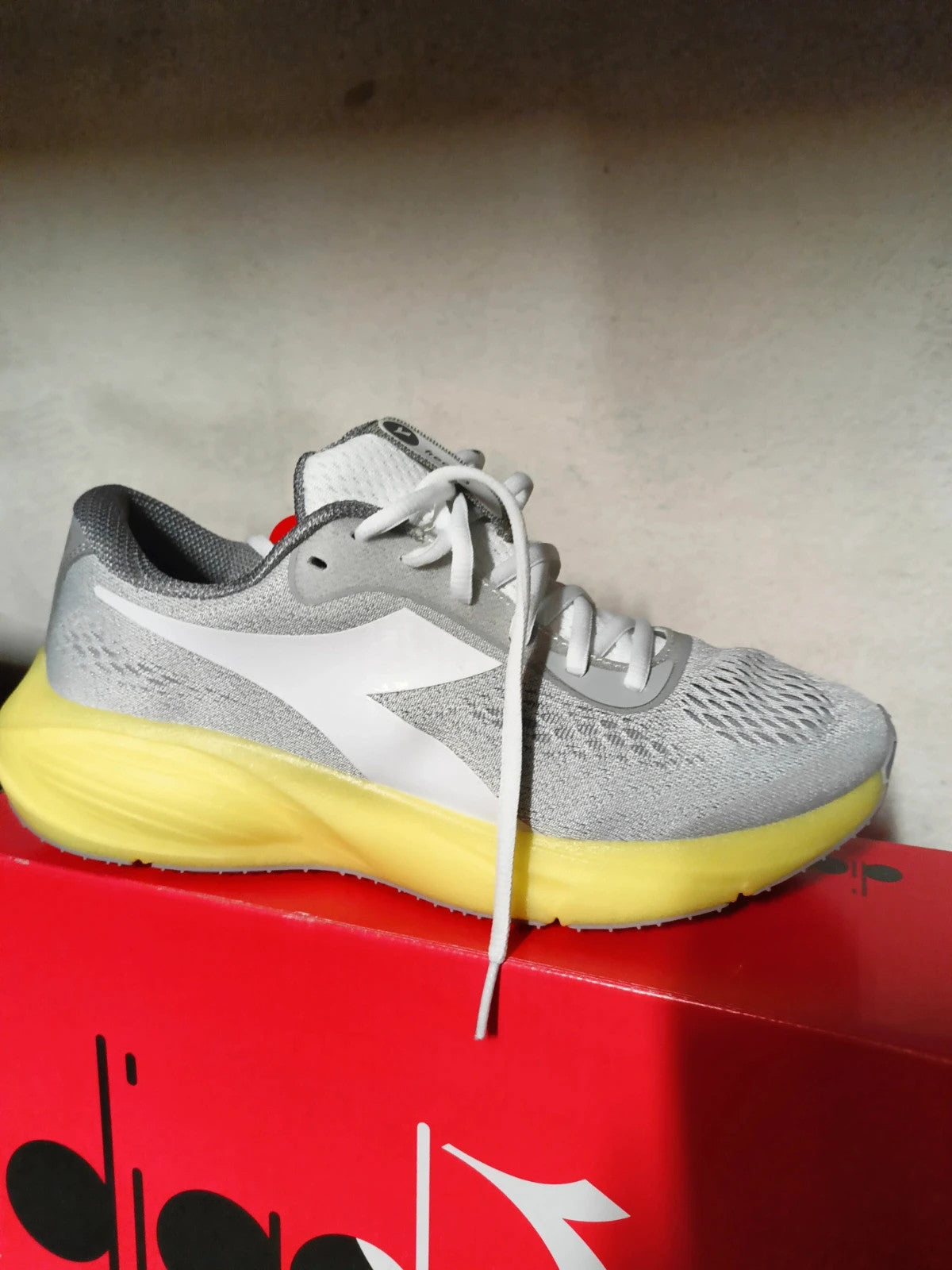 Diadora Donna ginnastica nuove numero 41
