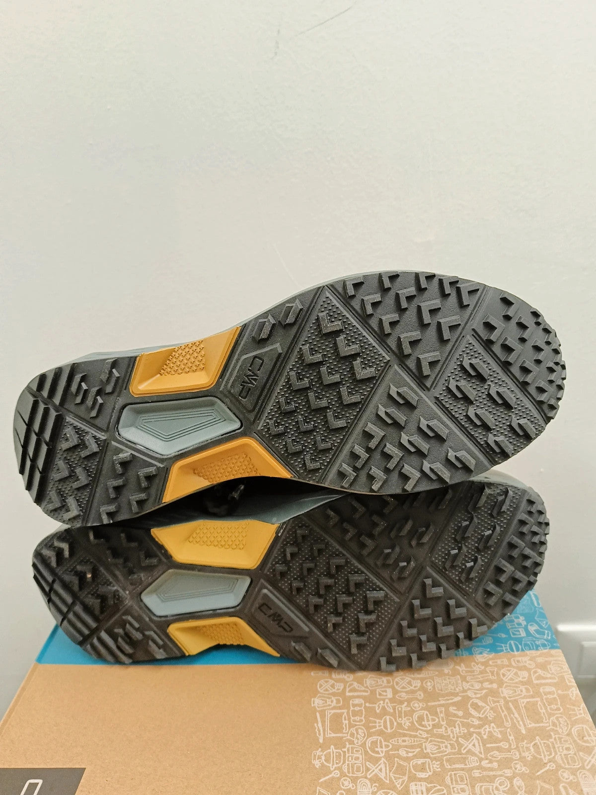 CMP scarponcini trekking impermeabili n 45