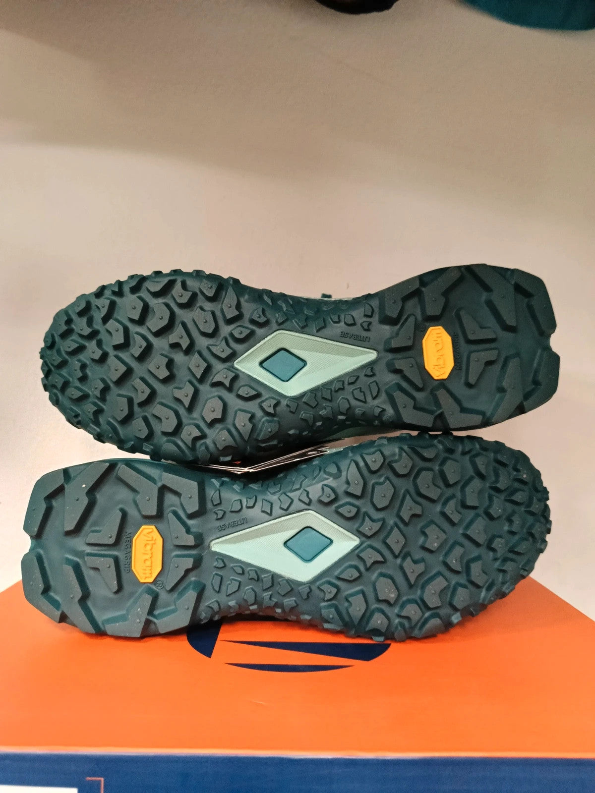 Tecnica Scarpa trekking avvicinamento goretex Vibram n 38