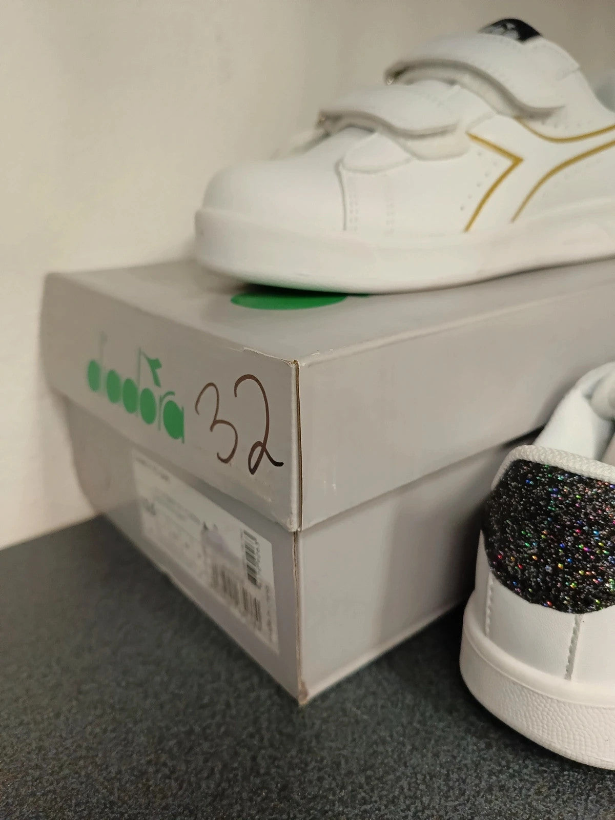 Diadora sneakers bianche strappi bambina n 32