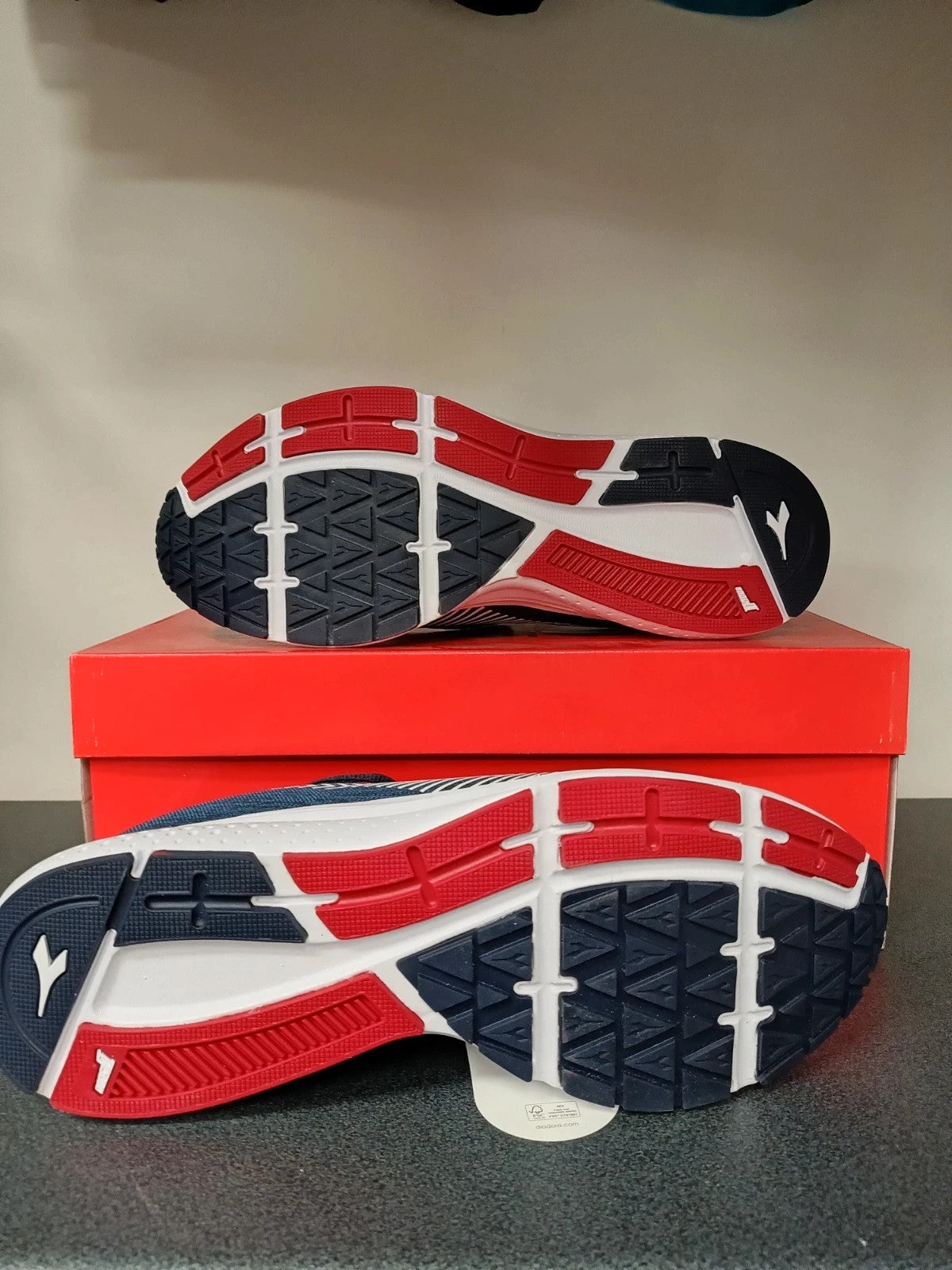Diadora scarpe ginnastica uomo leggere n 45.5