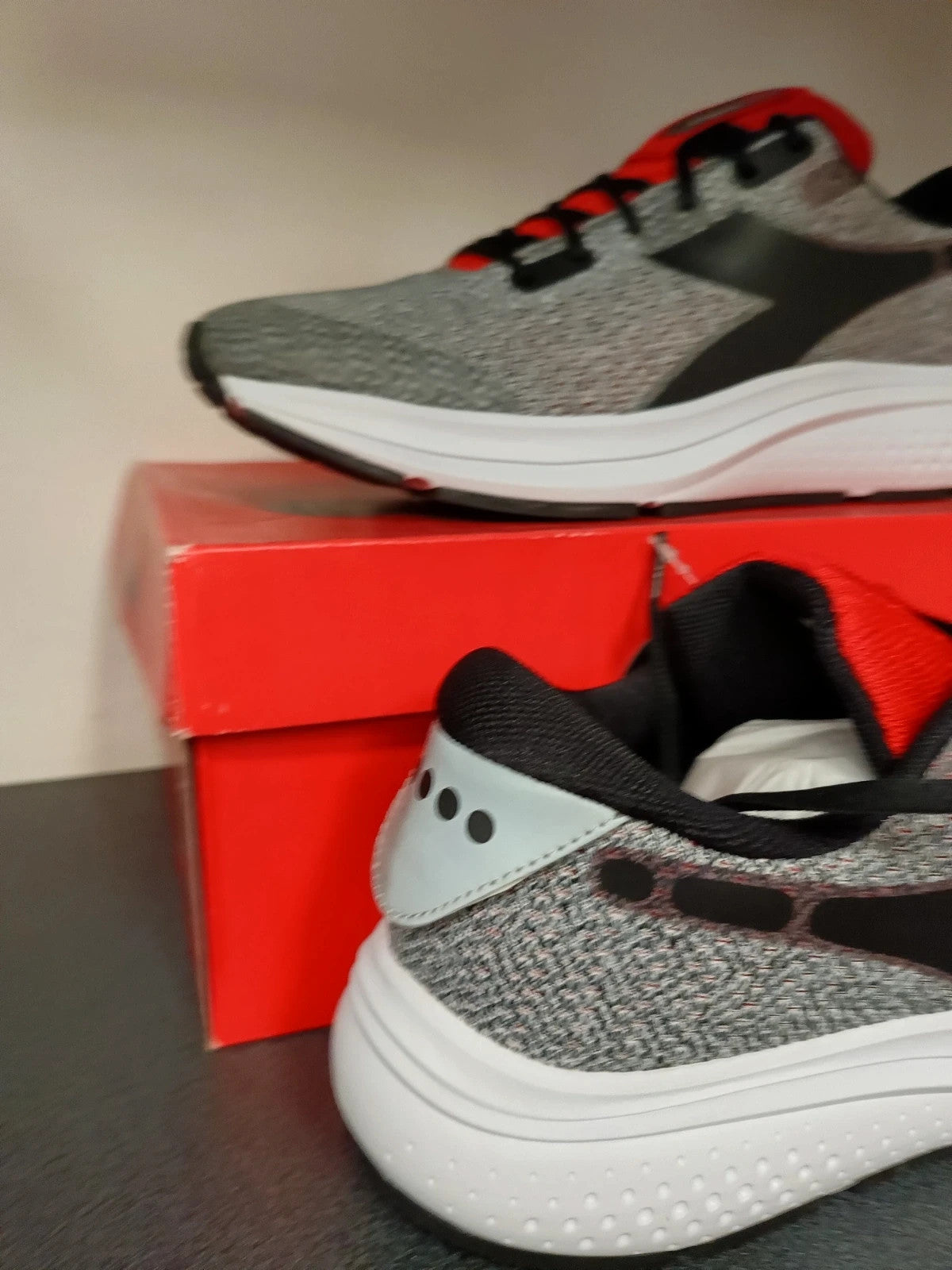 Diadora scarpe ginnastica uomo leggere corsa n 46