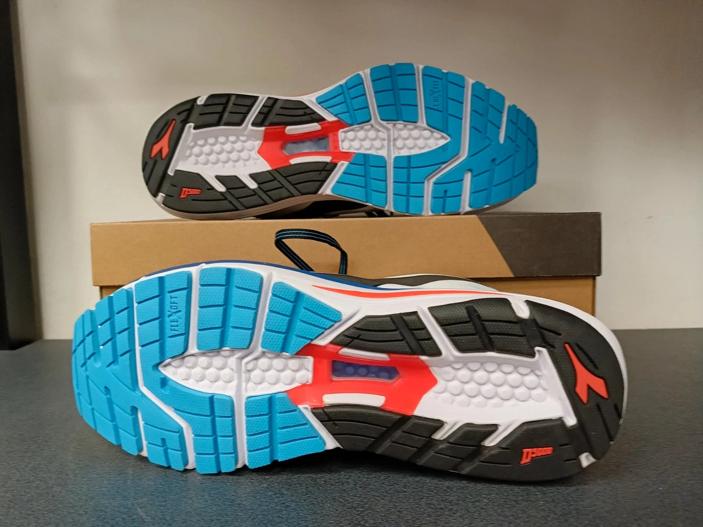 Diadora Scarpa da ginnastica corsa uomo n 46