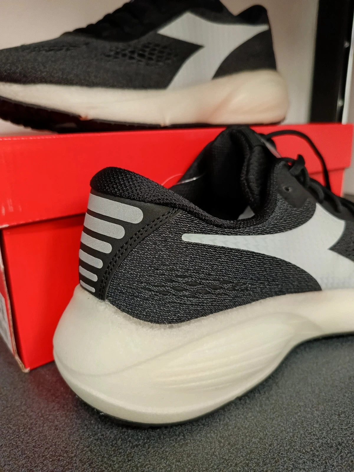 Diadora scarpe da ginnastica corsa running modello freccia uomo n 46